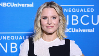 Hurricane Irma: Kristen Bell entertains people seeking shelter in Orlando