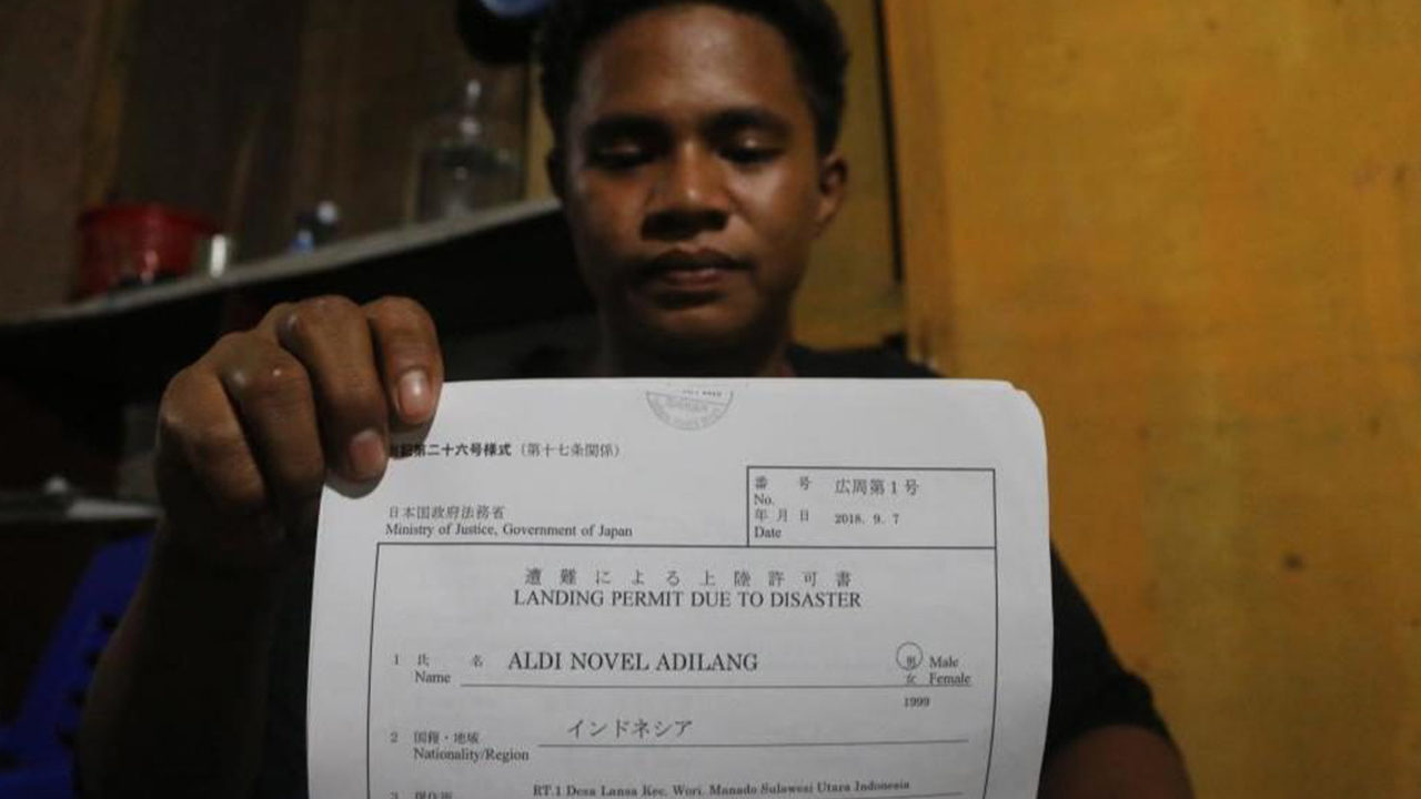 19-year-old Indonesian spent 49 days alone in the Pacific Ocean 19-year-old Indonesian spent 49 days alone in the Pacific Ocean